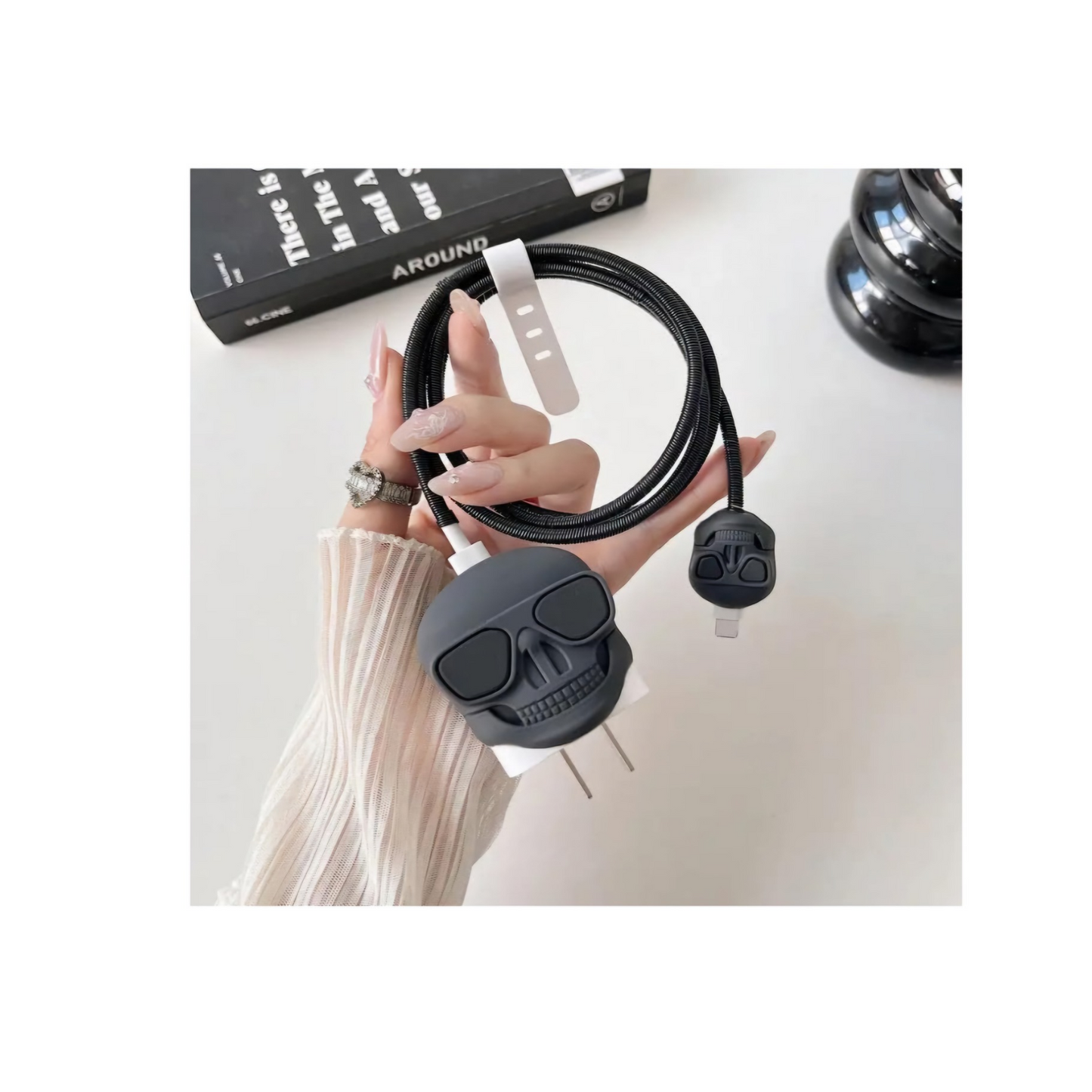 Black Skull Charger Protecter